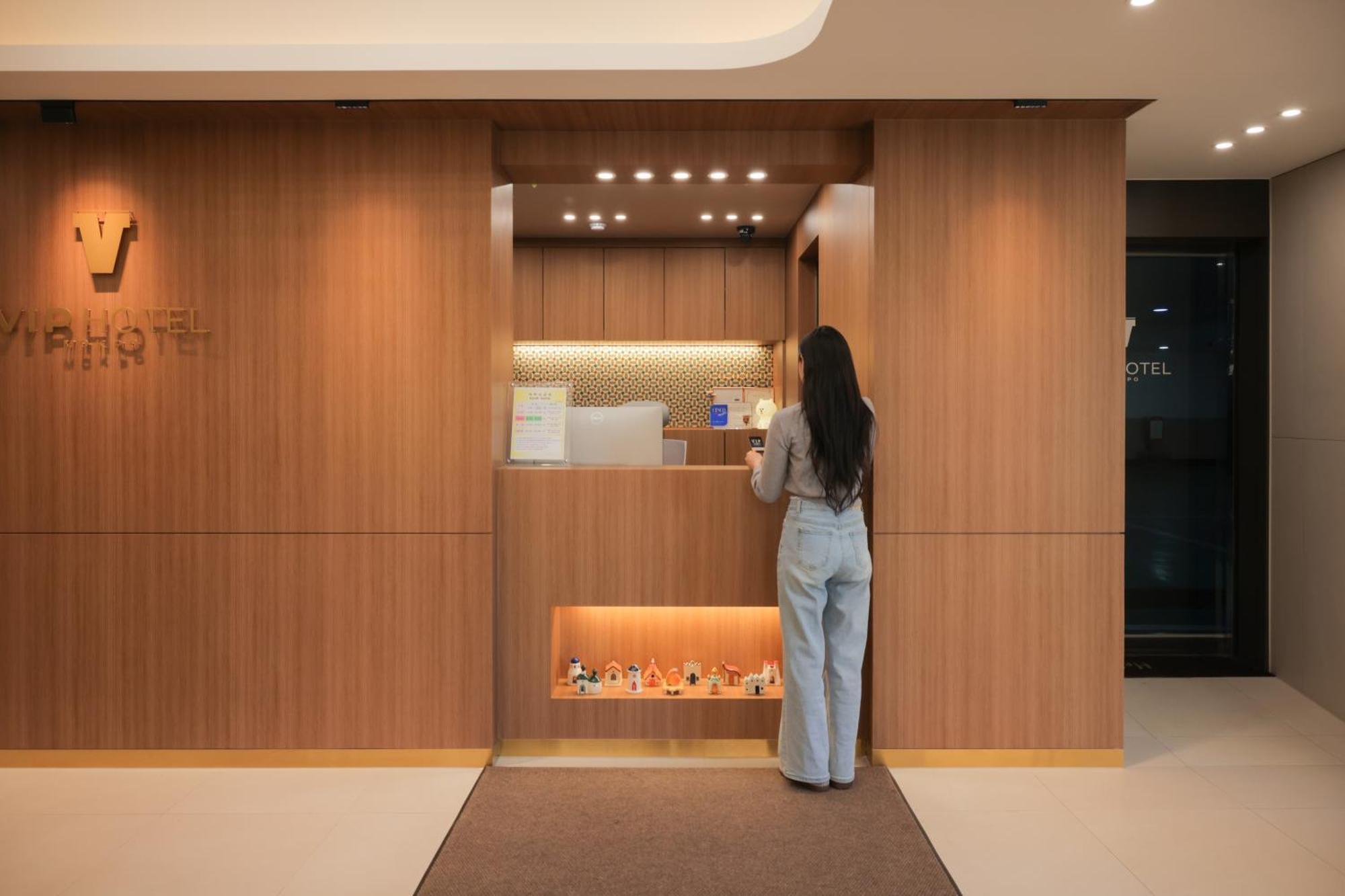 Vip Hotel Mokpo Exterior photo