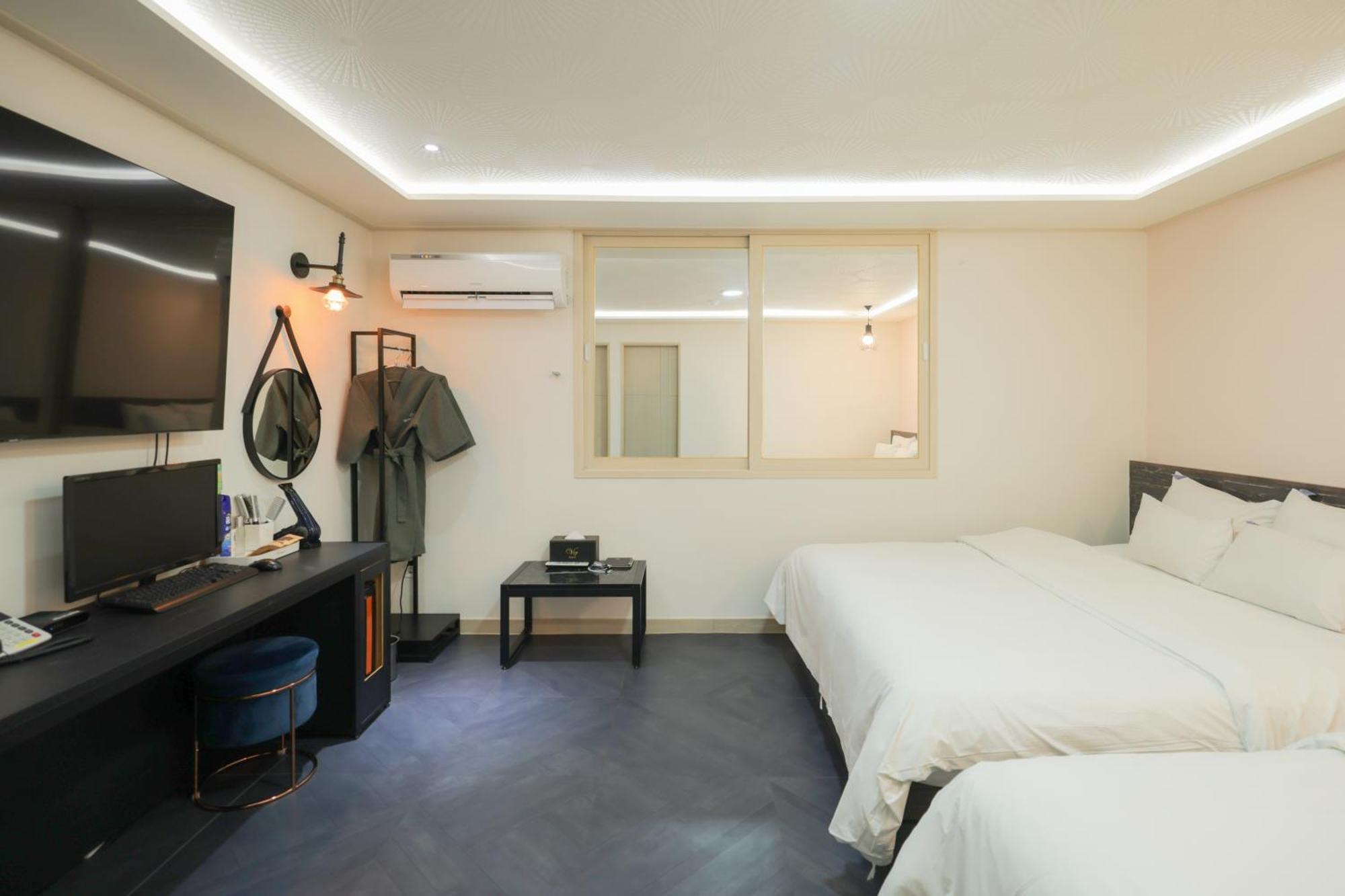 Vip Hotel Mokpo Exterior photo